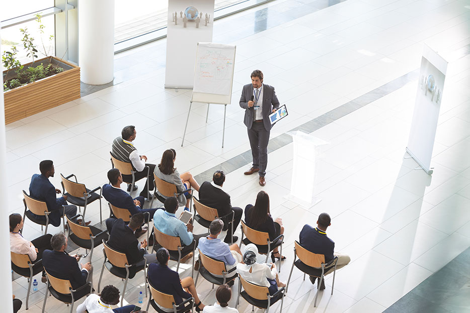 Congresos académicos: claves de educación empresarial para líderes